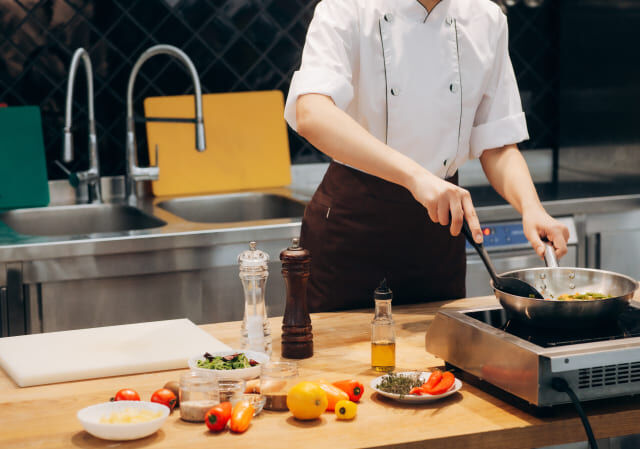 飲食店における害虫駆除の重要性とは？安心して営業を続けるための対策法
